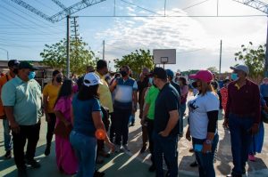 Alcalde Rafael Ramírez inspeccionó los mercados municipales Libertador y Las Playitas 2 a938aaf4 beab 452e b648 224405e50c8a