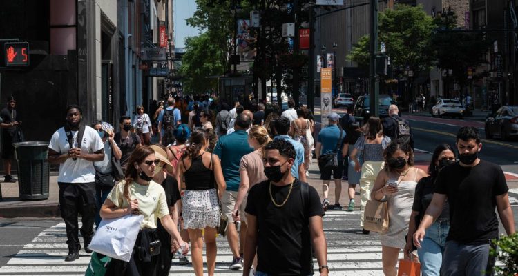 Nueva York: tres mil empleados serán despedidos por no vacunarse 1 despedidos por no vacunarse