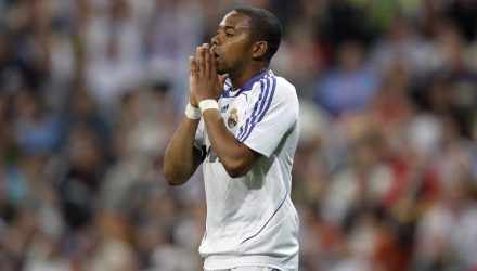 orden de captura contra robinho