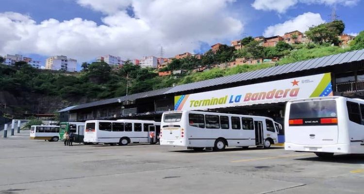 País