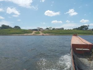 Fundaredes: Más de 2.500 niños, niñas y adolescentes corren peligro al cruzar frontera por el Río Orinoco para estudiar en Colombia 3 photo4943004426071812585
