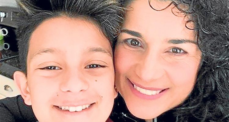 Karina anunció que su hijo Xander es legalmente varón 1 Karina