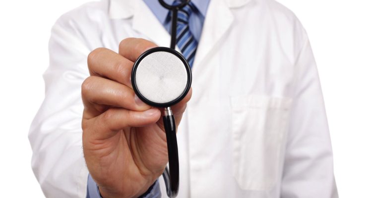 falsos profesionales de la salud