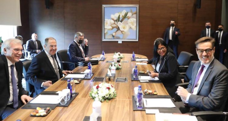 Delcy Rodríguez se reunió con el canciller ruso en Turquia 1 canciller ruso
