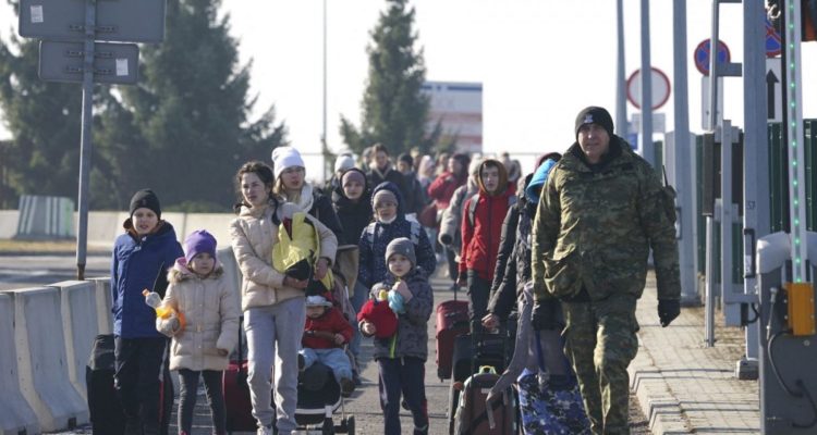 Cifra de migrantes ucranianos llegó a 3,86 millones 1 ucranianos
