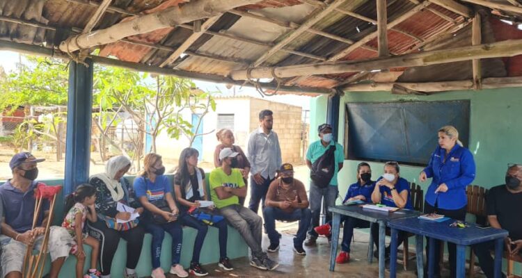 Dirección Regional de UNT Zulia llegó a Almirante Padilla para oír las necesidades de los habitantes y hallar soluciones 1 padilla