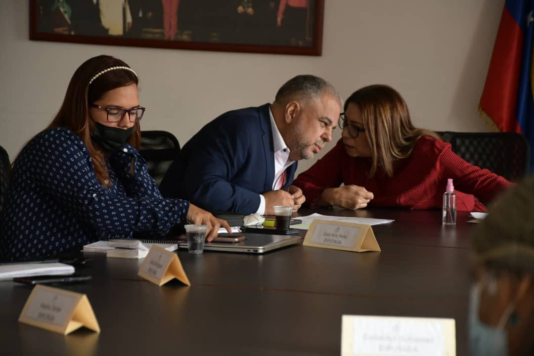 Bloque Parlamentario del Zulia presentó informe ante la Asamblea Nacional por discriminación de Medios Alternativos y Comunitarios 3 PHOTO 2022 05 05 14 22 35