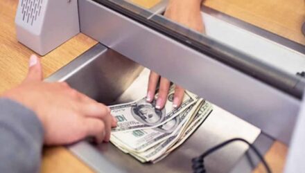 dolares