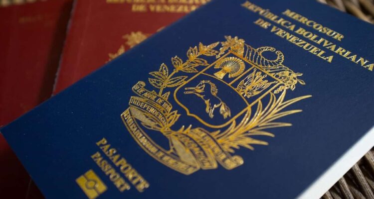 25 mil pasaportes diarios