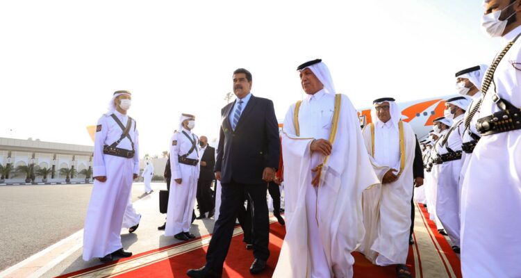 Maduro inició visita sorpresa a Catar 1 catar