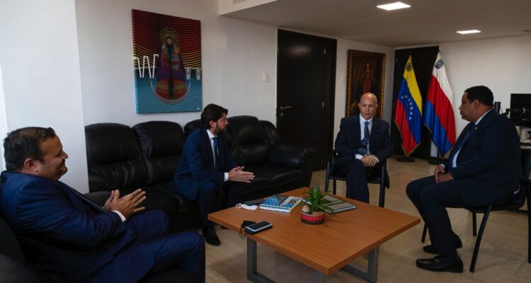 Alcalde de Maracaibo recibió visita del Embajador de Italia 1 embajador de italia