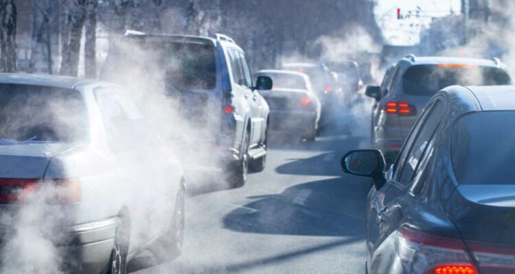 UE prohibirá venta de carros con motor de combustión en 2035 1 UE