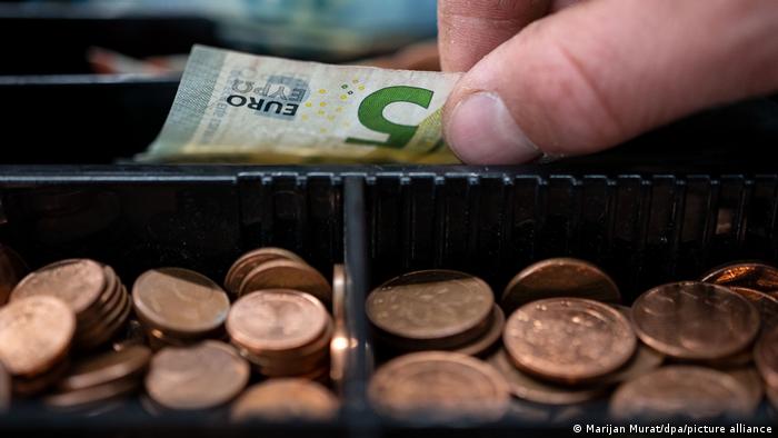 Inflación en España se moderó en agosto y se ubicó en 10,4% interanual 2 61304904 303