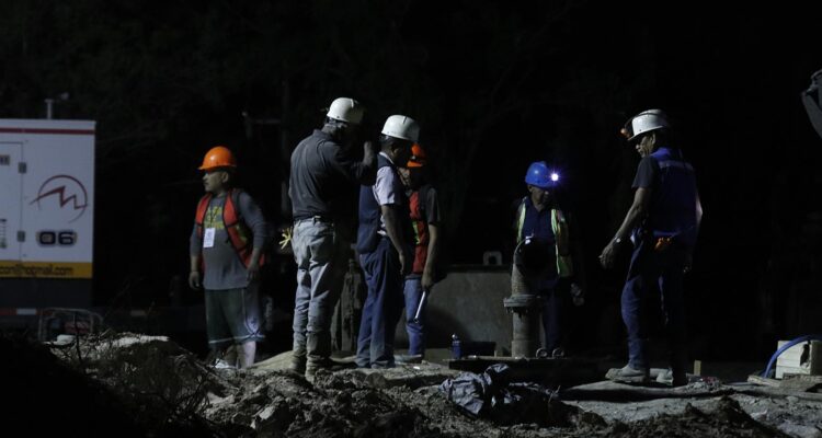 Dron revela que todavía no hay condiciones para rescate de mineros en México 1 Dron