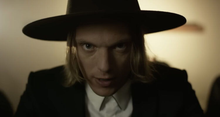 Jamie Campbell Bower I Am