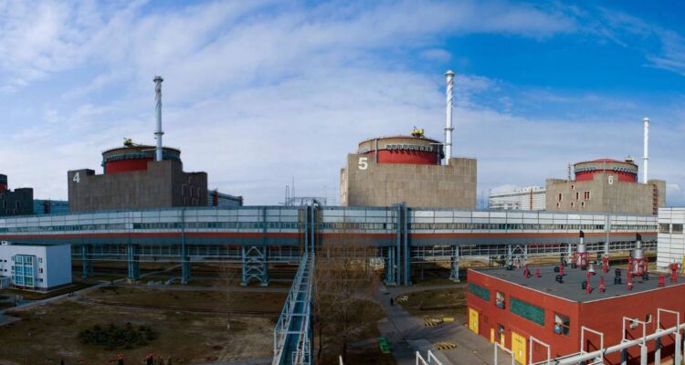 Activan los sistemas de seguridad en la central nuclear en Ucrania 1 central nuclear