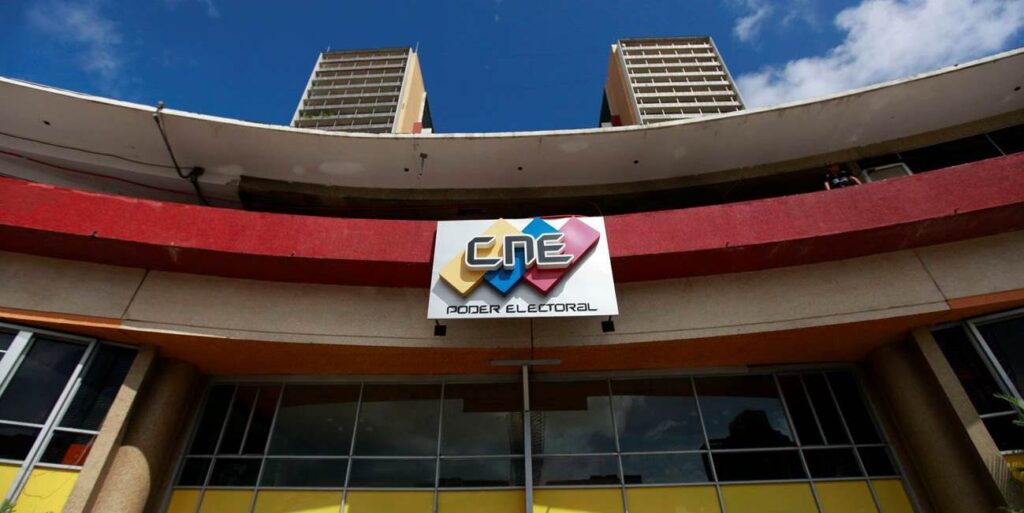 Rectores del CNE que renunciaron, permanecerán en sus cargos hasta la designación de los nuevos 2 CNE