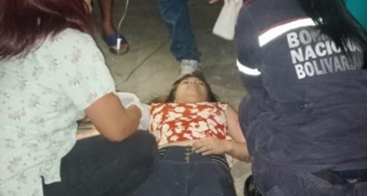 Adolescente cayó de un cerro en Caracas 1 joven cayó