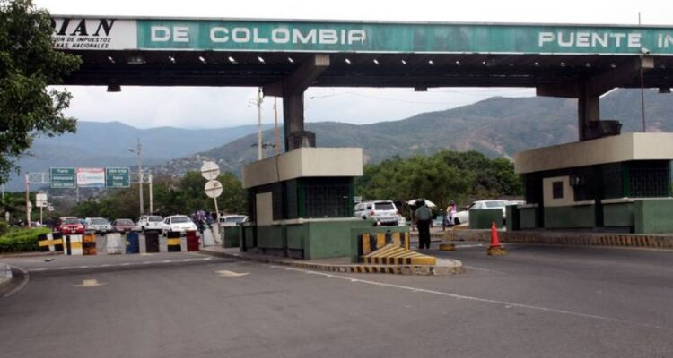 puente simon bolivar 108828