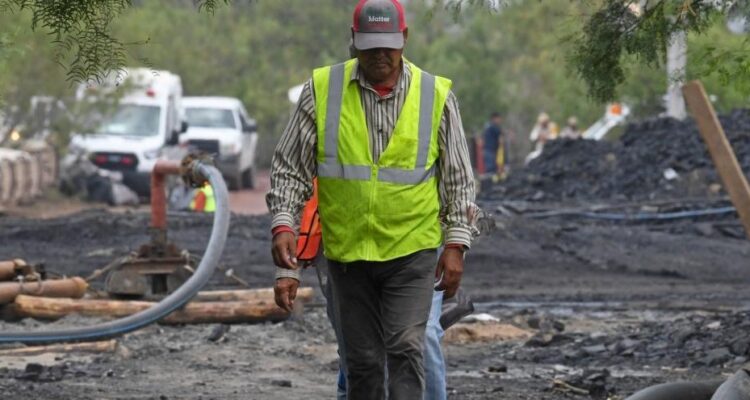 Rescate de mineros desaparecidos en México tardaría entre 6 y 11 meses 1 mineros
