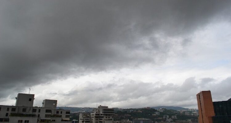 cielo nublado