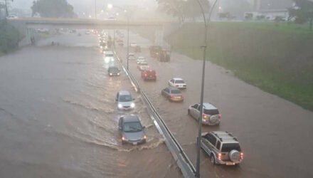 Caracas colapsada por las lluvias