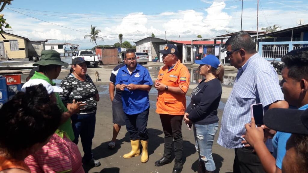 Protección Civil Zulia se mantiene en alerta ante las fuertes lluvias en la región 2 WhatsApp Image 2022 10 15 at 10.59.21 AM