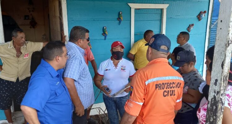 Protección Civil Zulia se mantiene en alerta ante las fuertes lluvias en la región 1 WhatsApp Image 2022 10 15 at 10.59.21 AM 2