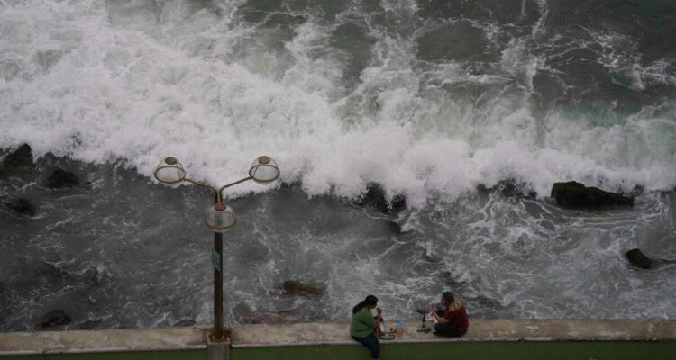 Guatemala en alerta ante posible impacto del ciclón Lisa 1 alerta