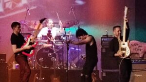 El Teatro Baralt se vistió de Rock 9 r3