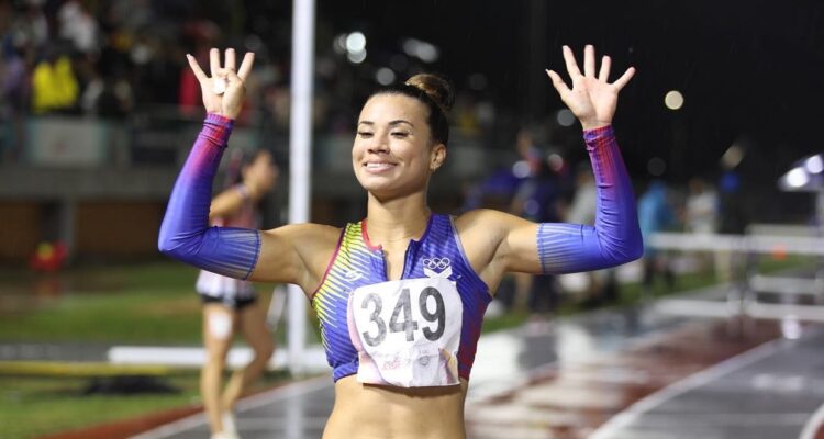 Atleta Yoveinny Mota ganó oro en Suramericanos de Asunción 1 yoveinny mota 112713