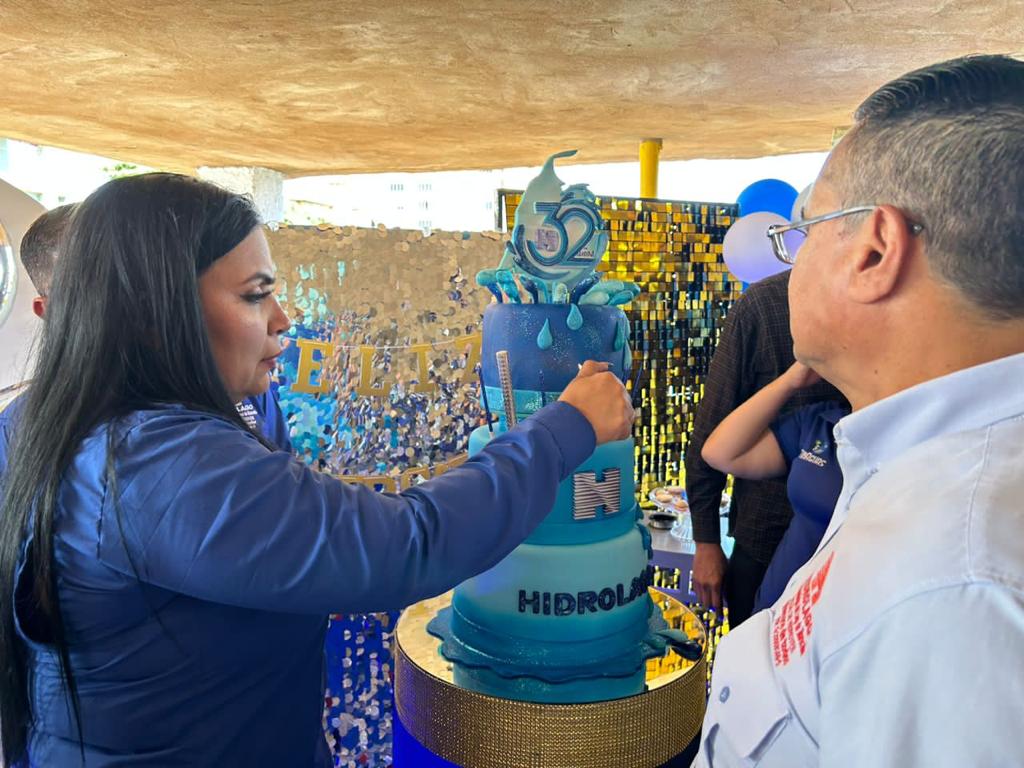 Hidrolago celebró su 32 Aniversario con la bendición de la Virgen de Chiquinquirá 9 WhatsApp Image 2022 11 01 at 3.56.36 PM 3