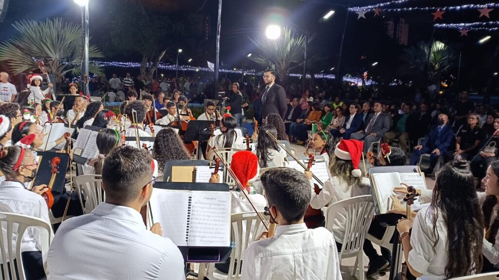 Manuel Rosales: «el mayor logro en este año de gestión es el regreso de la esperanza a los zulianos» 2 WhatsApp Image 2022 12 11 at 10.55.38 AM 1