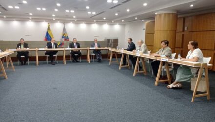 comision nacional primaria cne cronica uno