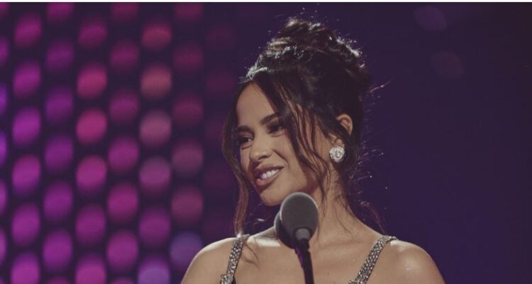 Conoce la lista de ganadores de los Latin American Music Awards 2023 1 Becky G