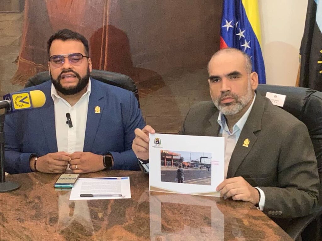 Clezulia solicitó a la Defensoría del Pueblo iniciar investigación sobre el estado de la gasolina en la región 5 WhatsApp Image 2023 04 26 at 2.13.34 PM 3