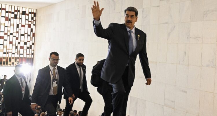 Maduro cumbre
