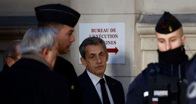 Confirmaron la pena de cárcel para expresidente francés Sarkozy por corrupción 1 Sarkozy