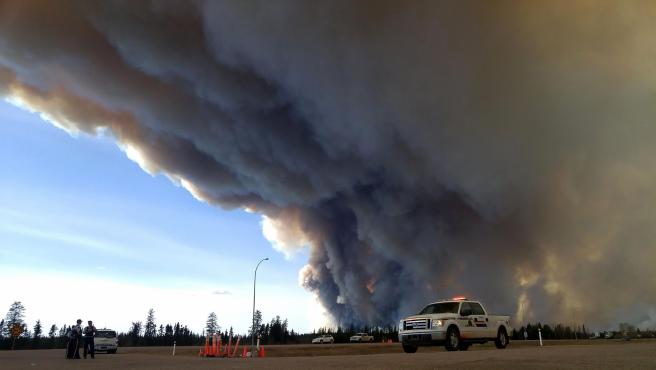 Humo incendio Canada
