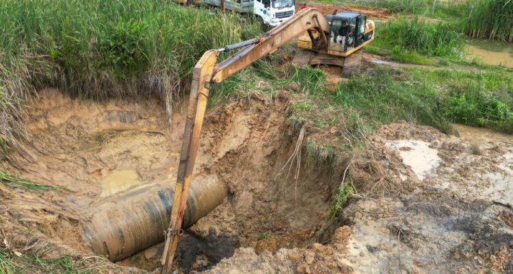 Hidrolago corrigió 15 averías en una Jornada Especial de Corrección de Fugas en Tres Ríos municipio Jesús Enrique Lossada 1 WhatsApp Image 2023 06 12 at 8.29.34 AM 1