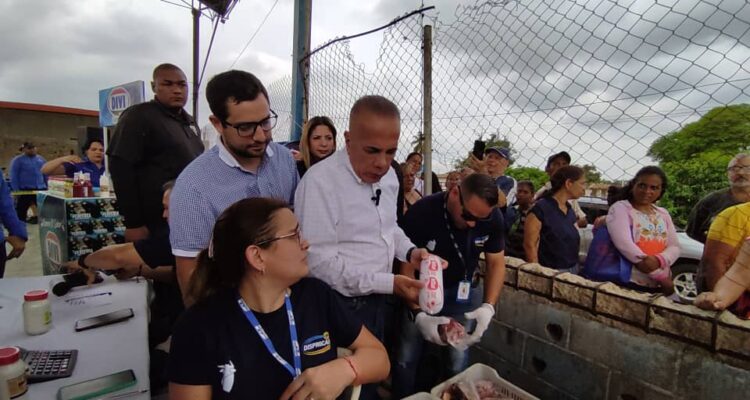 Gobernación del Zulia desplegará mañana el Programa Mercados Populares en el sector Bajo Seco de Maracaibo 1 WhatsApp Image 2023 06 30 at 4.08.39 PM 1