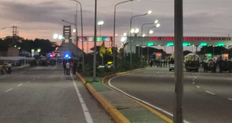 Yukpas cerraron nuevamente el Puente sobre el Lago 1 Yukpas