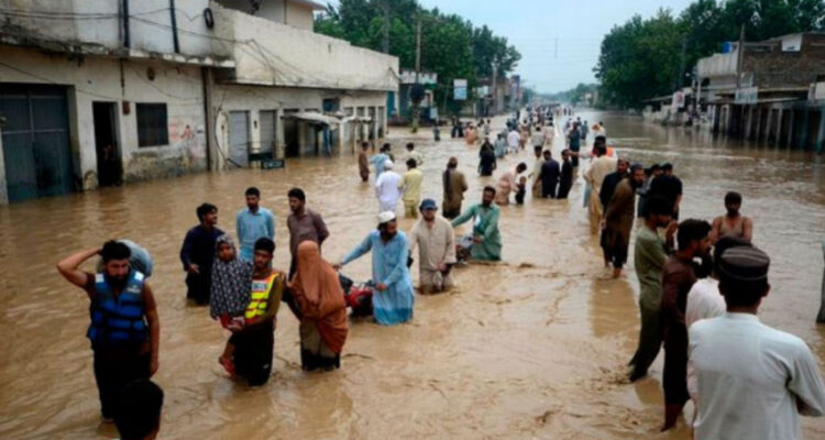 Paso del ciclón Biparjoy por Pakistán dejó 4 muertos y 5 heridos 1 india pakistan ciclon Biparjoy