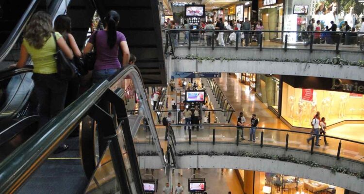 Cámara Venezolana de Centros Comerciales pidió cumplir con la tasa del BCV 1 Centro comercial Sambil Caracas
