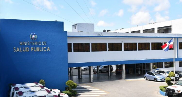 Cerraron consultorio de doctora venezolana en Dominicana por «ilegal» 1 DSC 4573 2 960x544 1 1