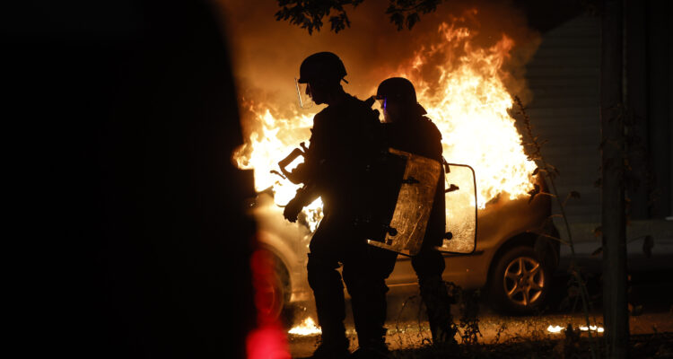 157 detenidos en la sexta noche consecutiva de disturbios en Francia 1 Francia disturbioss