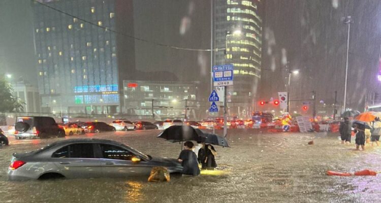 LLuvias CoreaCC