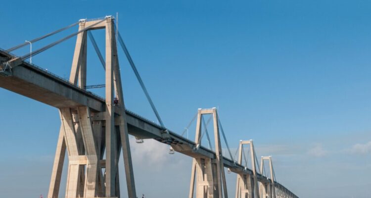 Hoy de Aniversario el puente Rafael Urdaneta 1024x680 1