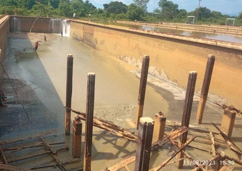 800 mil beneficiados con limpieza de sedimentador en planta potabilizadora Pueblo viejo 3 WhatsApp Image 2023 08 14 at 11.49.37 AM 1