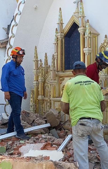 Los tres niveles de Gobierno trabajan por la recuperación de la iglesia colapsada en Santa Rita 6 WhatsApp Image 2023 08 19 at 1.16.27 PM